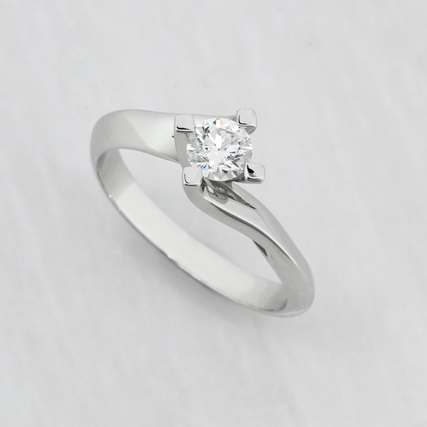 Μονόπετρο δαχτυλίδι Κ18 λευκόχρυσο με διαμάντι 0.40ct , VS2 , G από το GIA