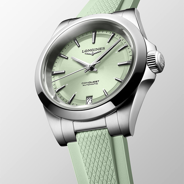 LONGINES Conquest Automatic