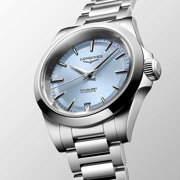 LONGINES Conquest Automatic