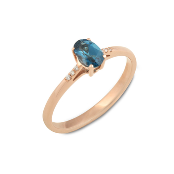 Δαχτυλίδι Κ18 ροζ χρυσό με οβάλ τοπάζι London Blue και διαμάντια