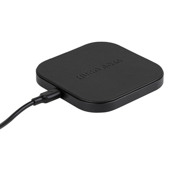 Hugo Boss Wireless Charger Iconic Black HAG321A
