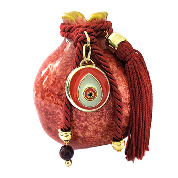 Γούρι 26 από ορείχαλκο και πορσελάνη